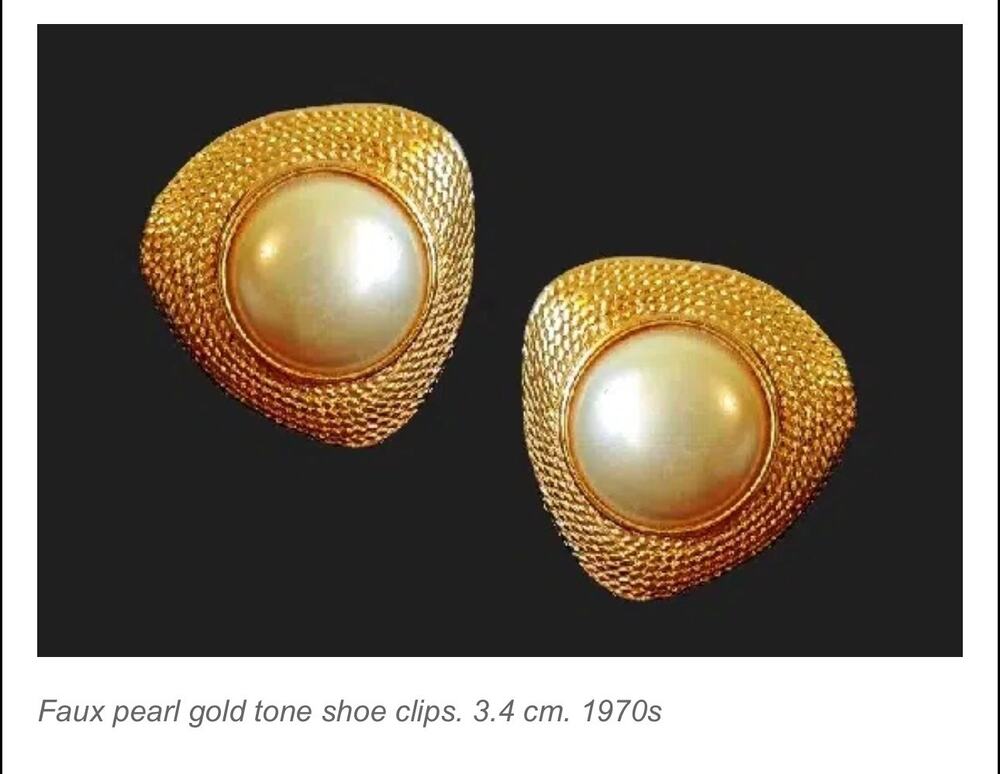 France Bluette 1970s gold tone, faux pearl shoe clips